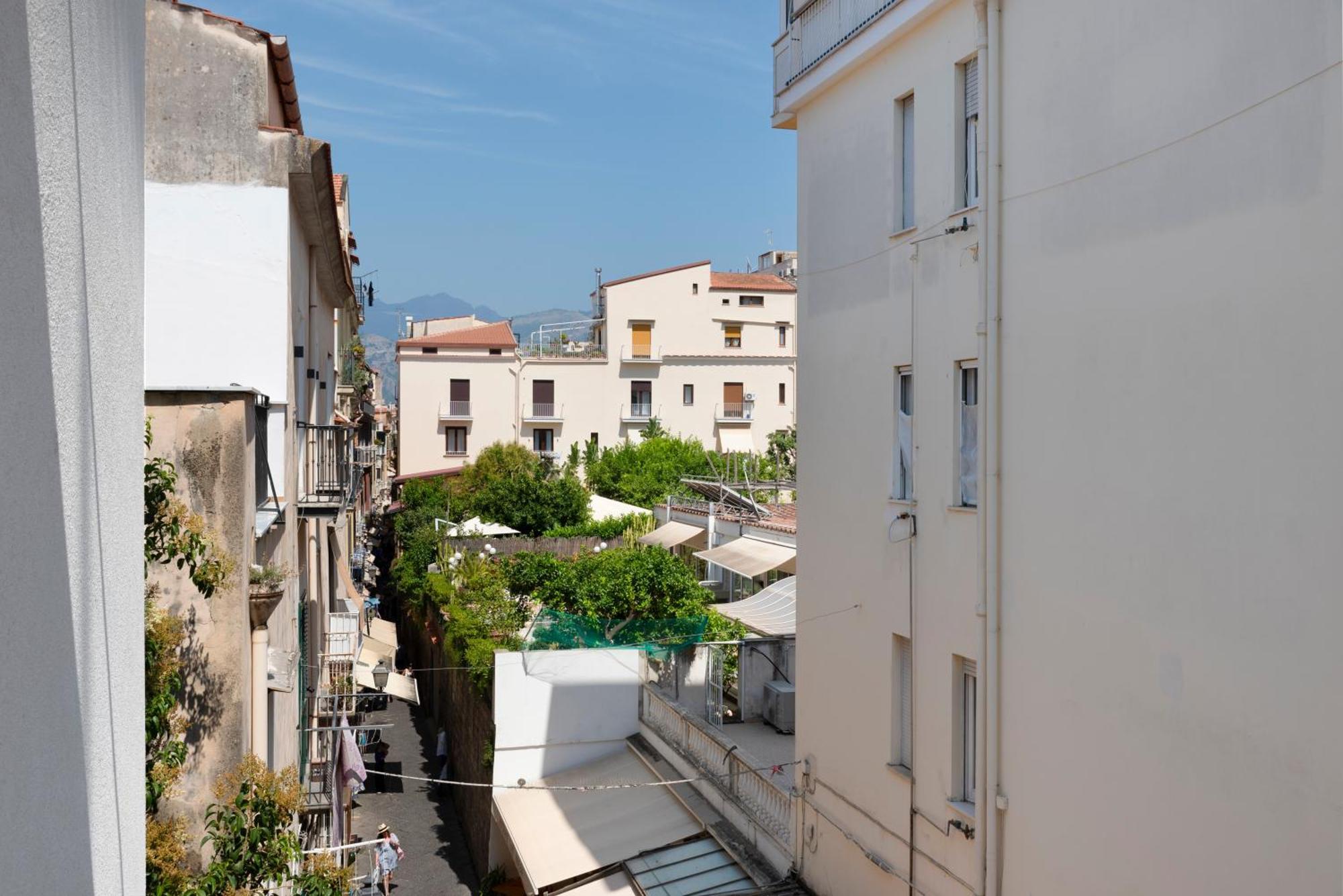 Maison Mimimari - Sorrento Center ภายนอก รูปภาพ